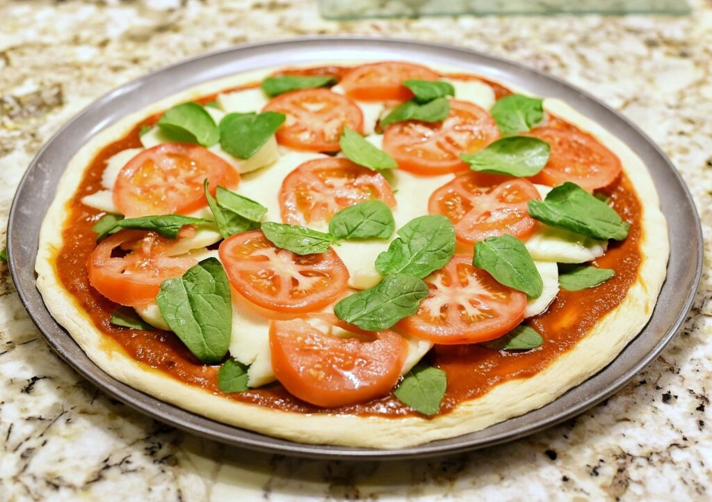 Tomato Florentine Pizza
