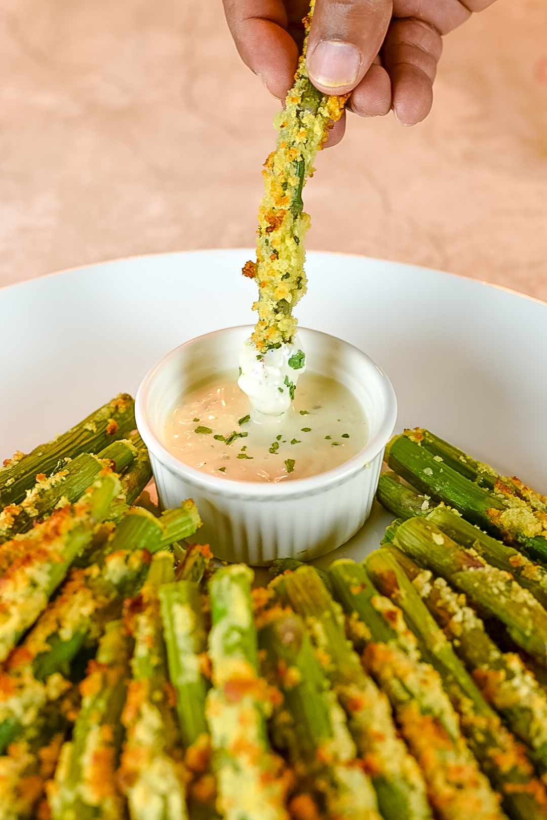 Parmesan Crusted Asparagus Spears | Dude That Cookz