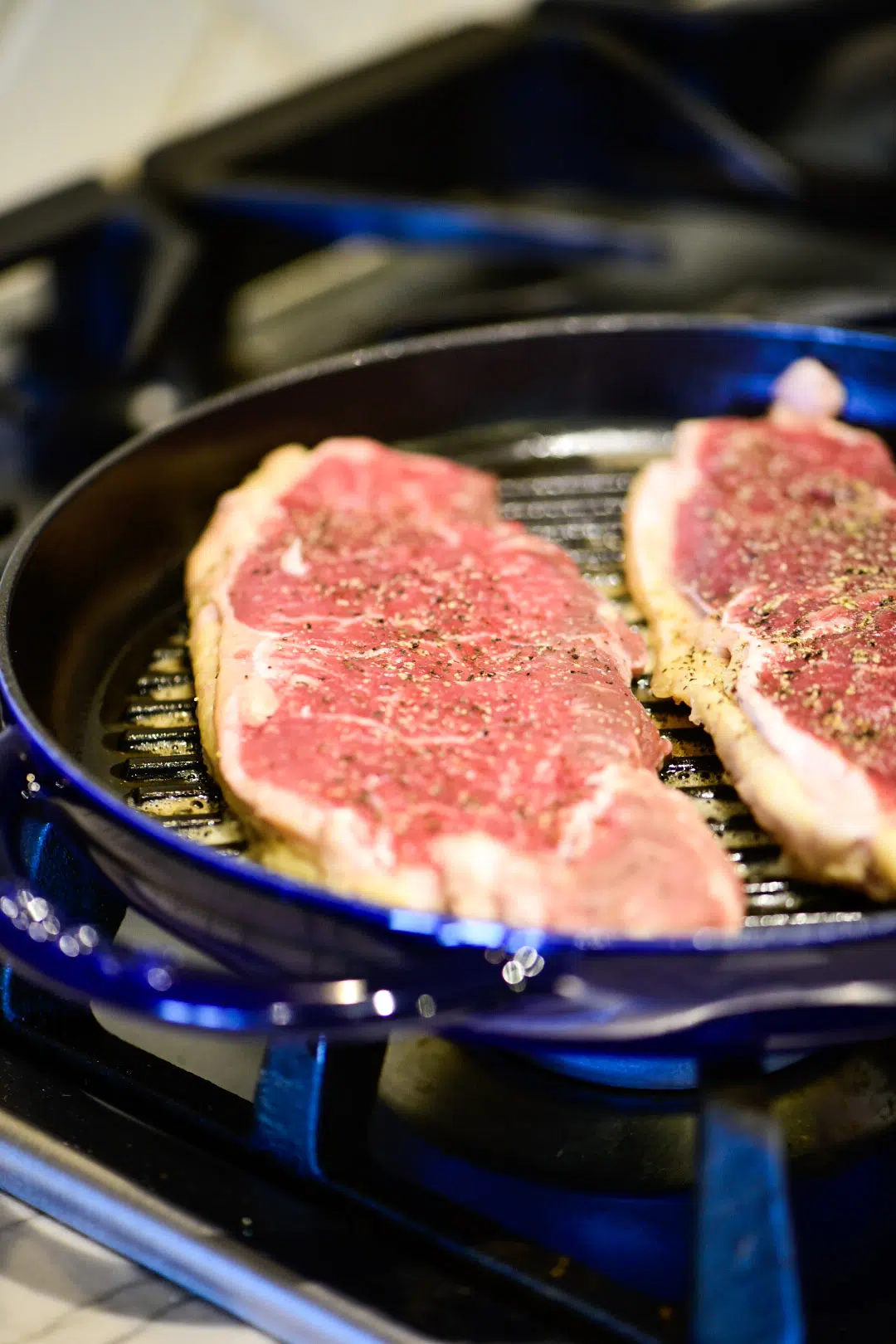 Grilling new york strip loin