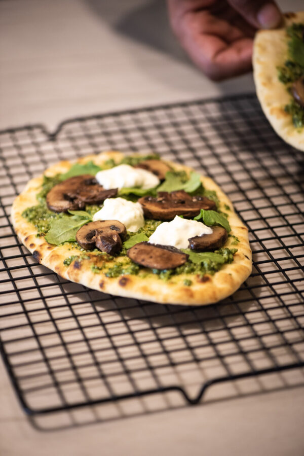 Mushroom Pesto Flatbread Pizza Dude That Cookz