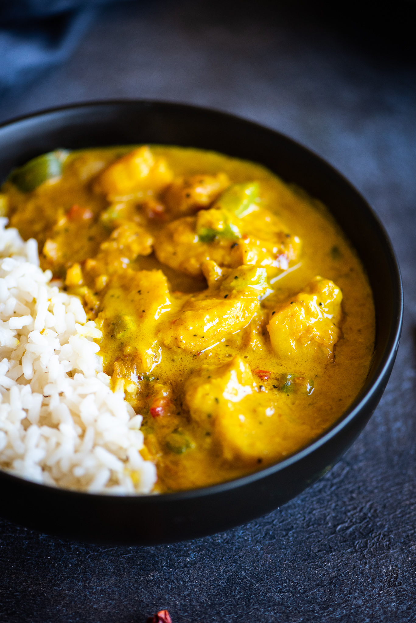 Easy Yellow Fish Curry