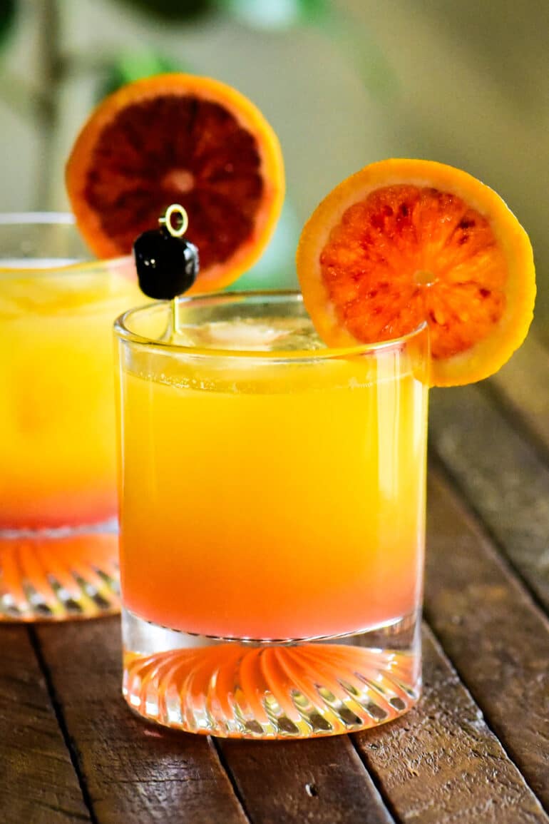tequila sunrise cocktail