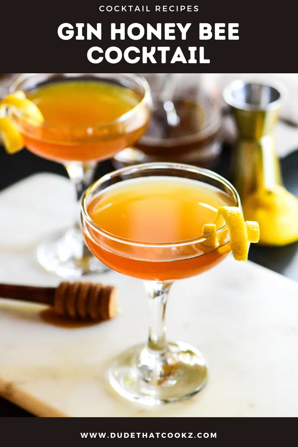 Gin Honey Bee cocktail